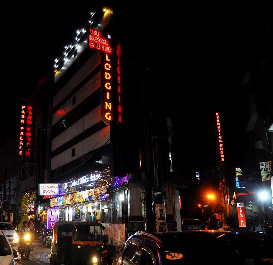 Royal Avenue Hotel Bangalore Exterior photo
